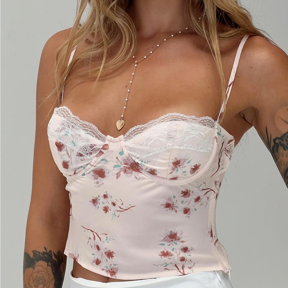 Princess Polly Floral Crop Top in Pink and White